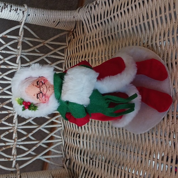 Annalee~ Mr. & Mrs. Claus - Picture 9 of 14